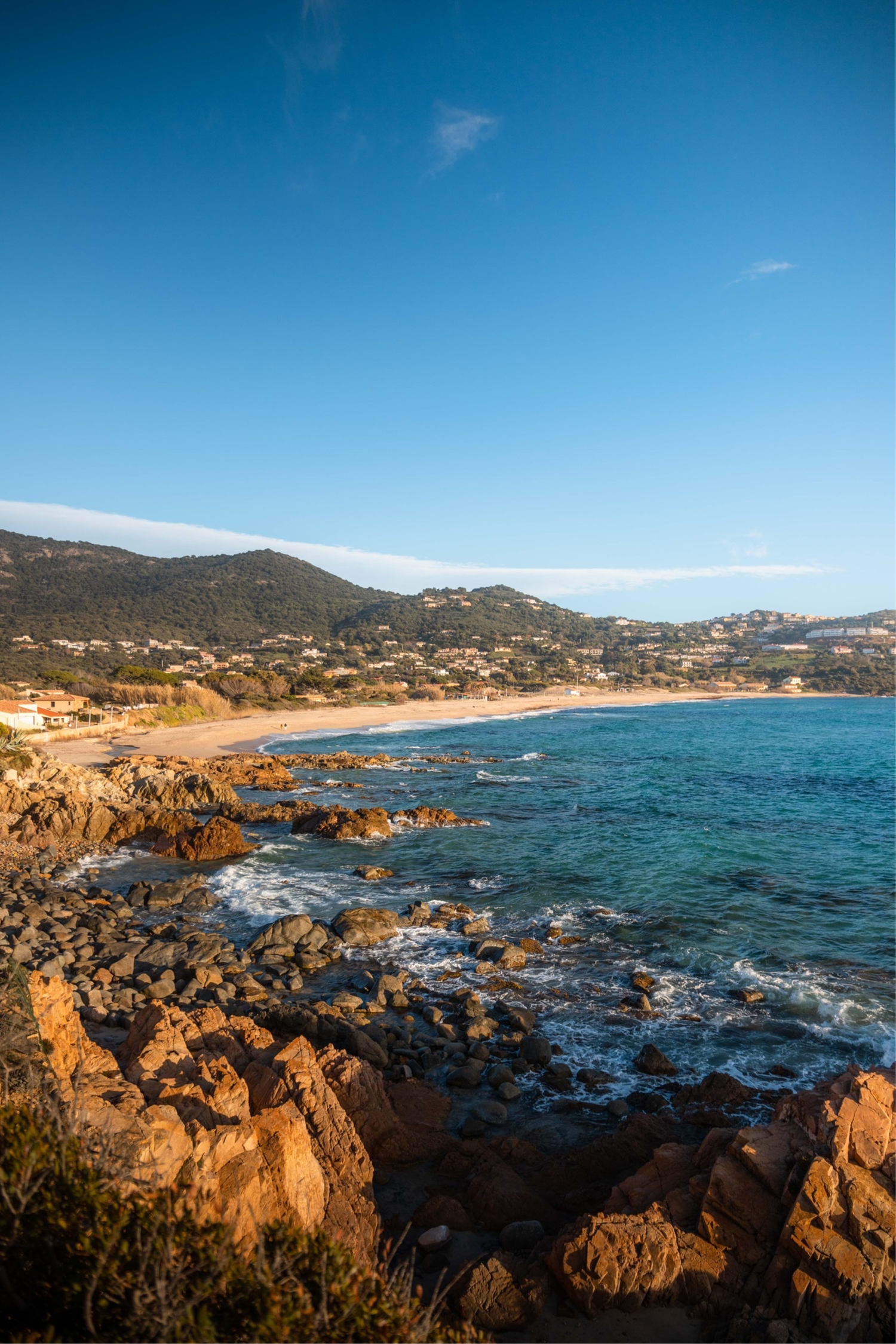 Plage du Pero de Cargèse, Corse - The Explorers