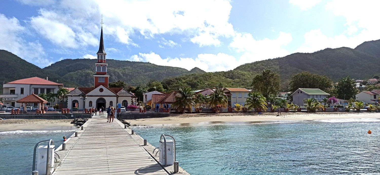 Ponton, Anse d'Arlet, Martinique, FR - The Explorers