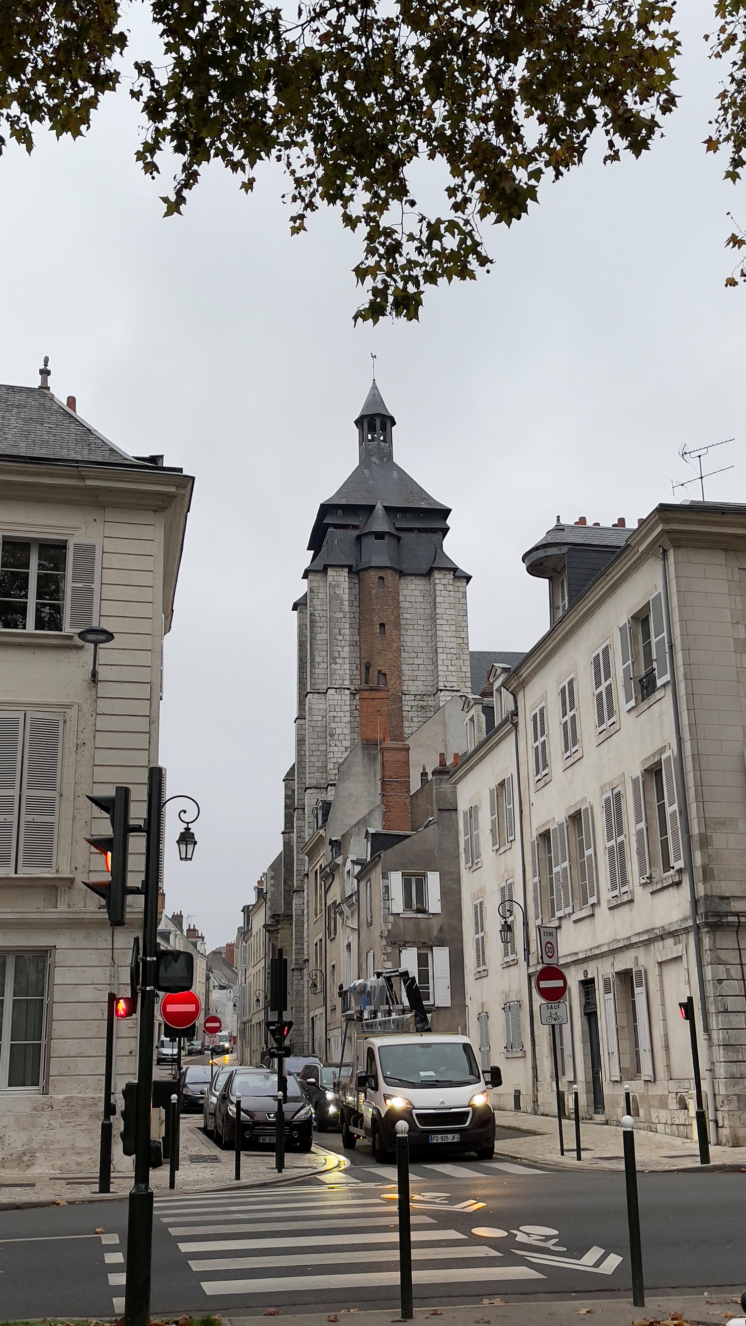 Église NotreDamedeRecouvrance d’ Orléans ( Loiret ) The Explorers
